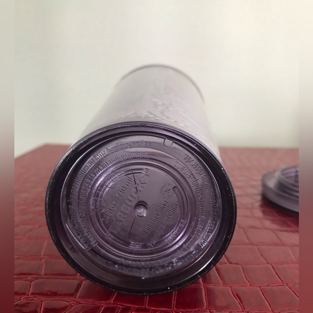 Starbucks cup - Picture 4 of 4